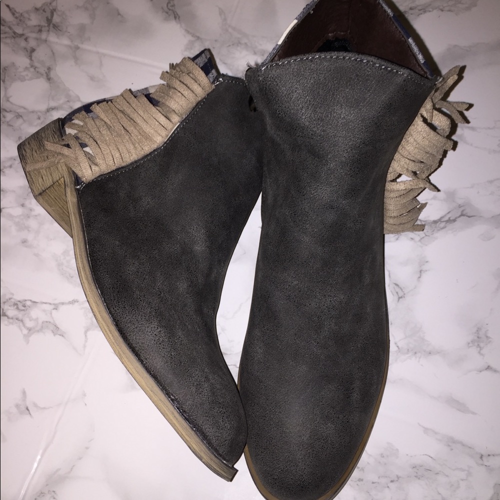 Plaid Fringe Booties